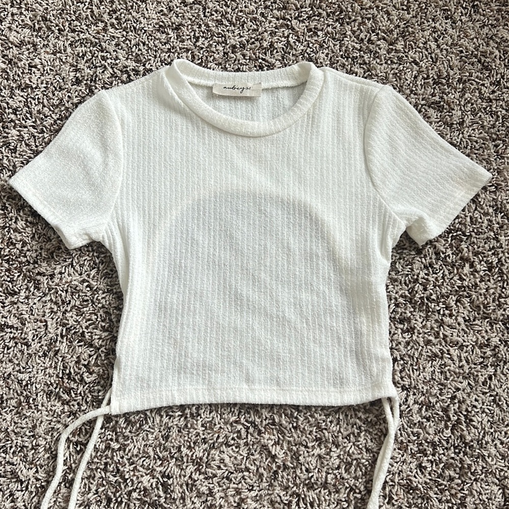 White Audrey 3+1 shirt.
